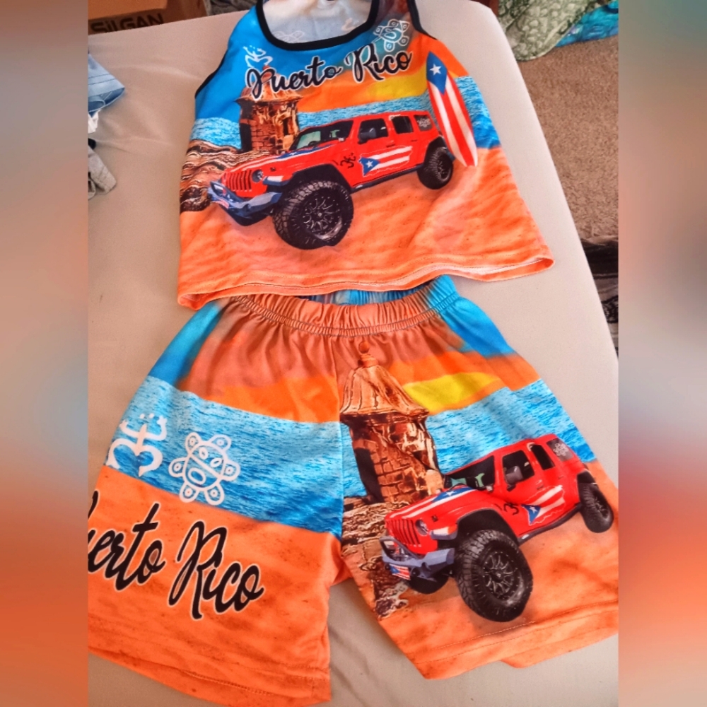 Boys size 6/8, Made in Peru short set